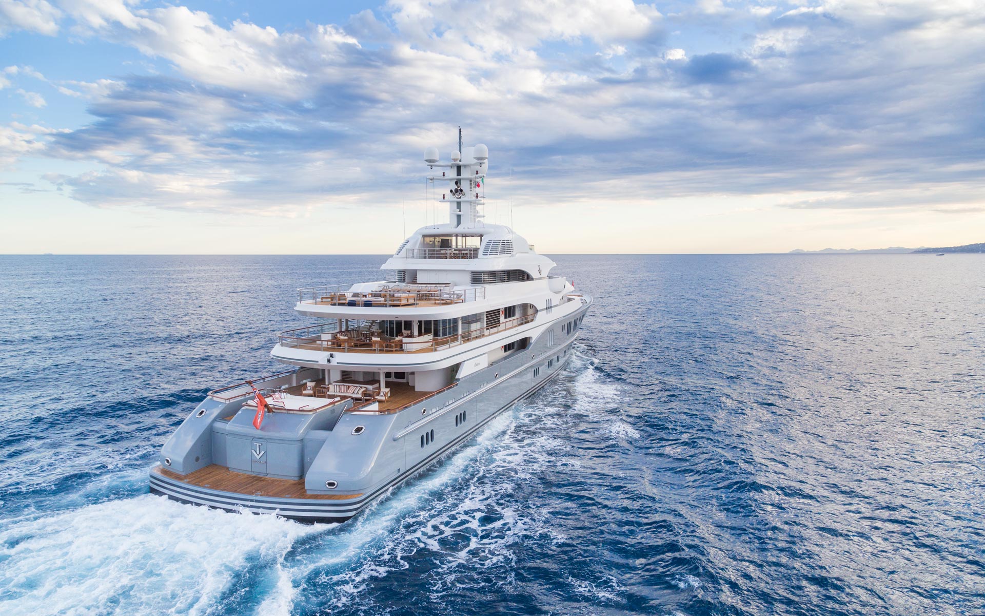 rocinante luxury yacht